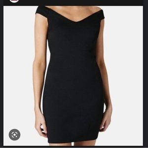 🌼SELLING IN BUNDLE ONLY 🌼Topshop Black Bodycon Mini Dress